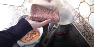 Hackfleisch kochen für Hundefutter