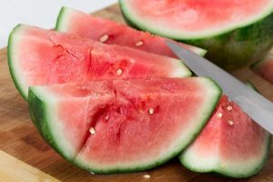Wassermelone in Stücke geschnitten